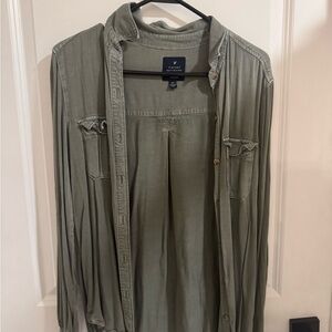 American Eagle Vintage Boyfriend Shirt in Olive